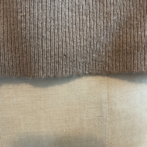 Theory Karenia cashmere yoke turtleneck sweater beige canvas camel tan XS - Picture 9 of 9